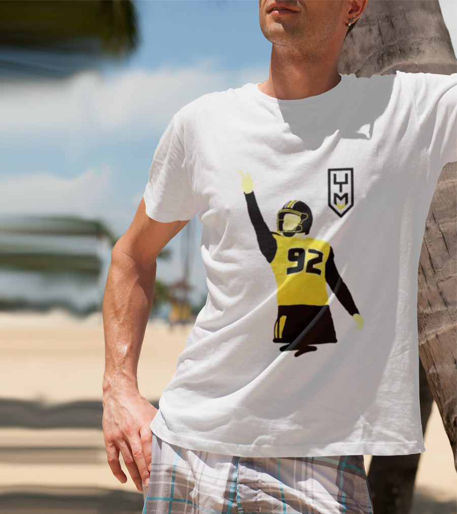Harrison Mevis 92 Los Angeles Rams The Thiccer Kicker Football Player Quarterback Iconic Celebratory Pose T-Shirt