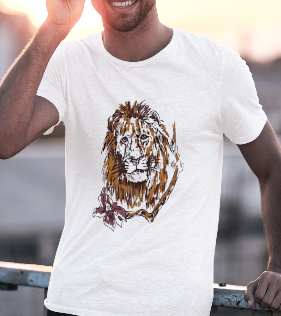 Lion With Purple Flower Wildlife Nature T-Shirt
