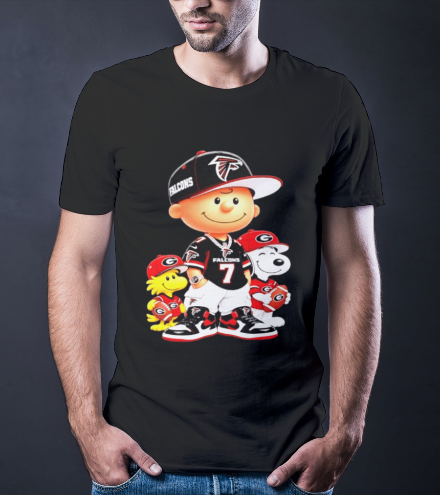 Charlie Brown Snoopy Woodstock Atlanta Falcons Georgia Bulldogs Football Fan Gear T-Shirt