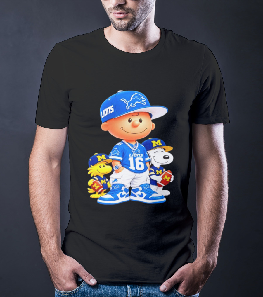 Charlie Brown Snoopy Woodstock Detroit Lions Michigan Wolverines Football Fan 16 T-Shirt
