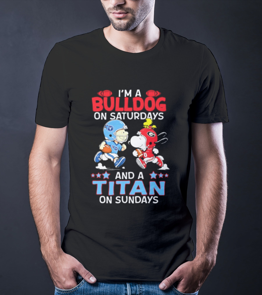 I'm A Bulldog On Saturdays And A Titan On Sundays Football Peanuts Characters T-Shirt