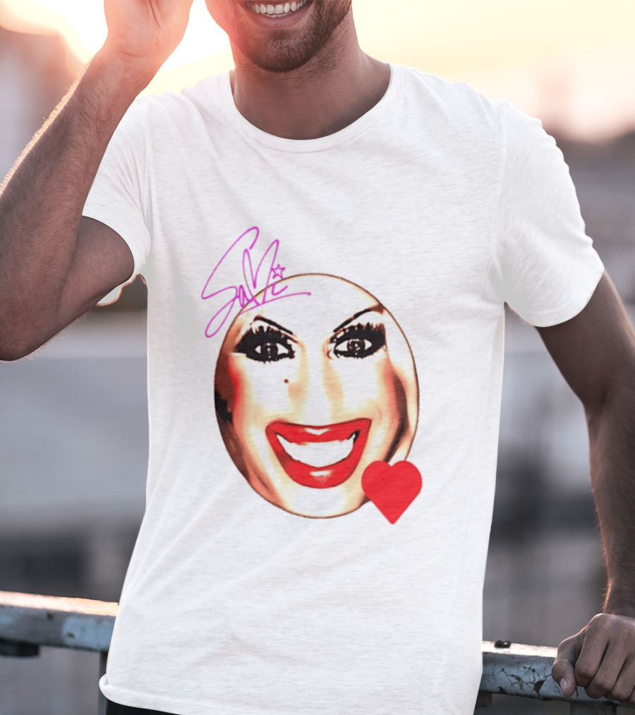 Sami Landri Big Face Heart Signature Red Lips T-Shirt