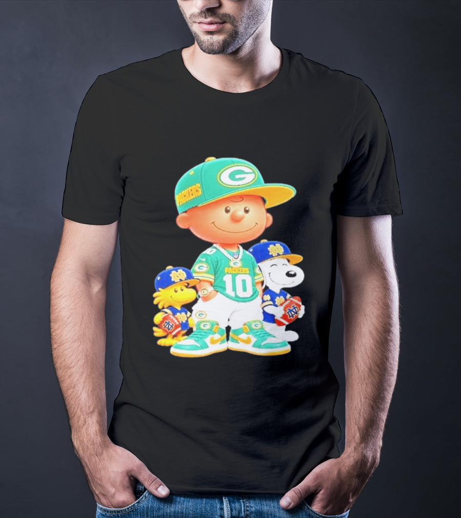 Peanuts Green Bay Packers Notre Dame Fighting Irish Football Characters Charlie Brown Snoopy Woodstock T-Shirt