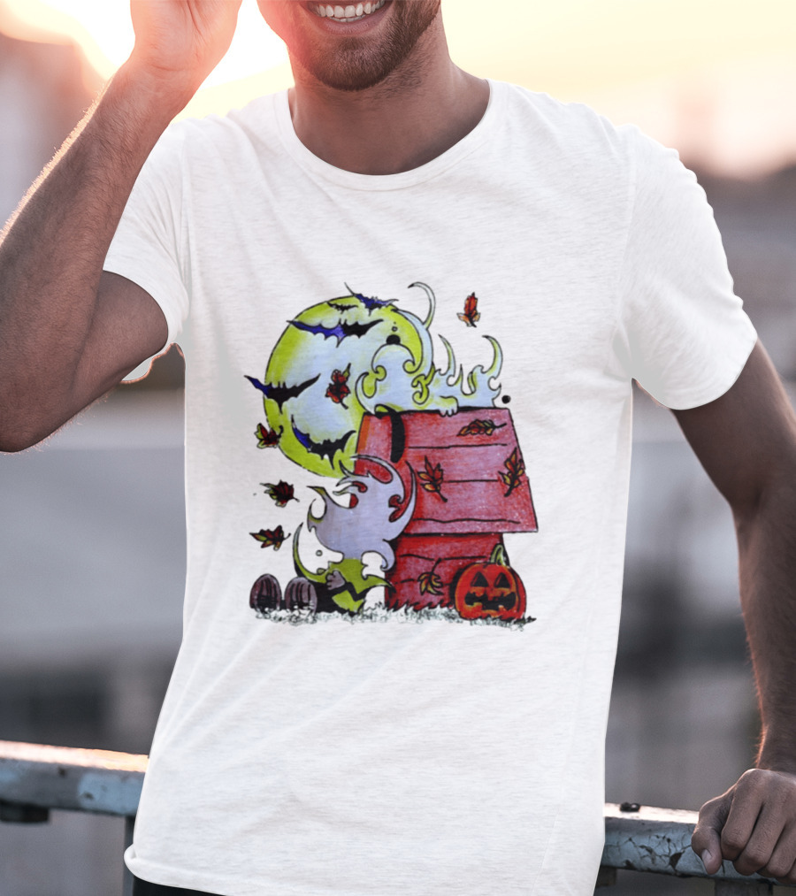 Snoopy Halloween Peanuts Moon Pumpkin Bats And Leaves T-Shirt