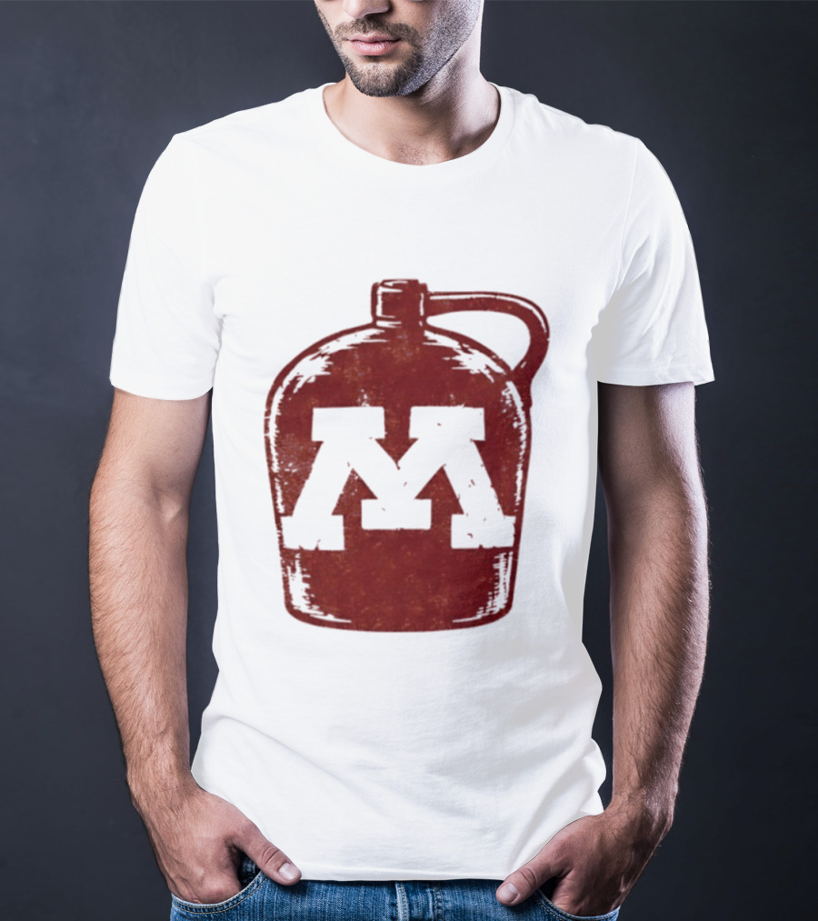 Minnesota Golden Gophers Football Jug M T-Shirt