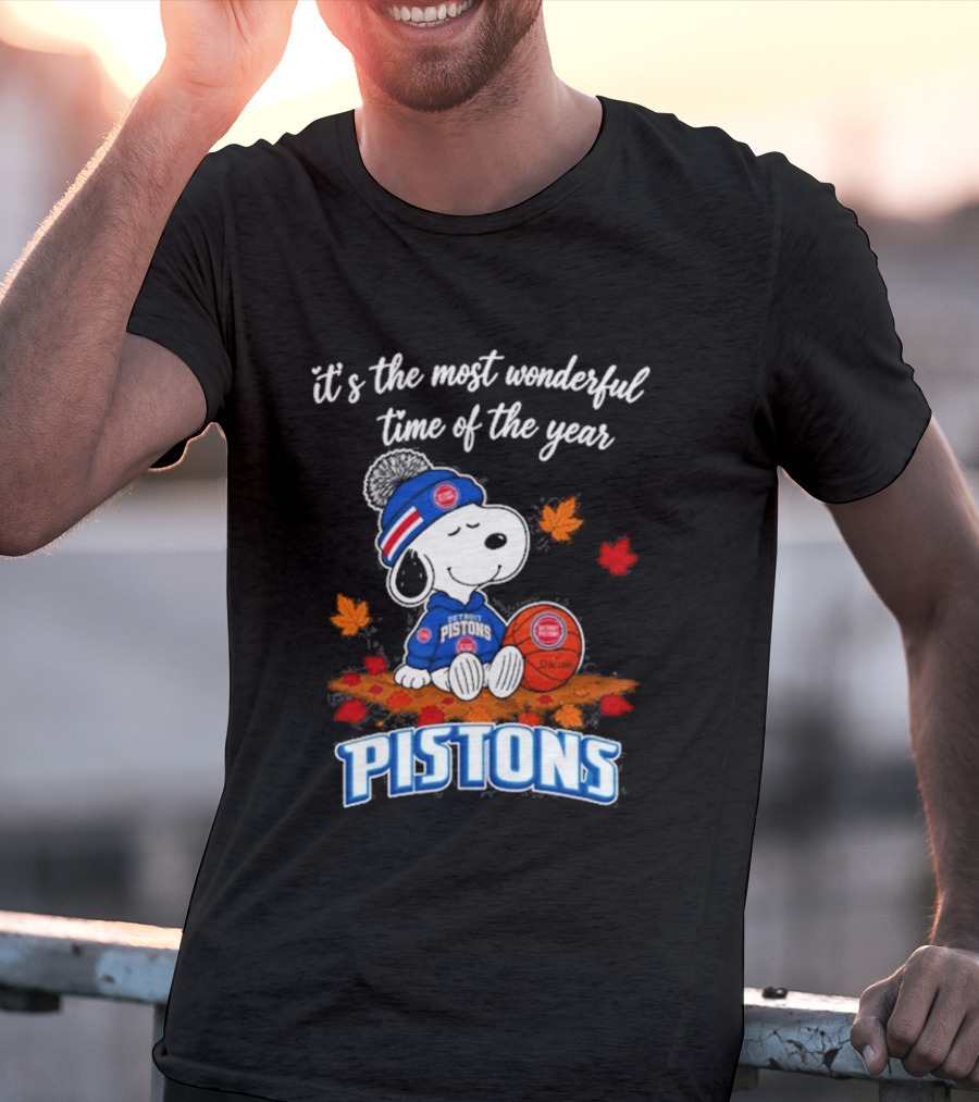 Detroit Pistons Snoopy Autumn Football It's The Most Wonderful Time Of The Year T-Shirt