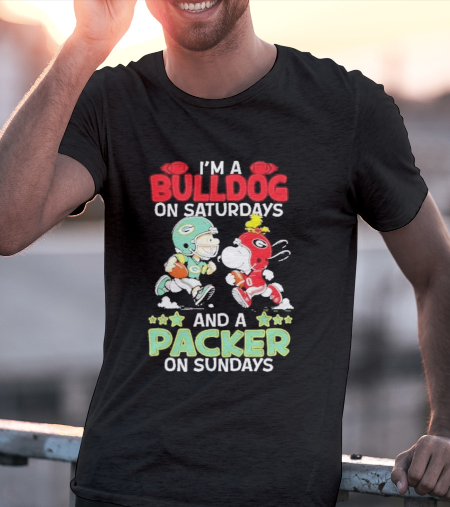 I'm A Bulldog On Saturdays And A Packer On Sundays Football Peanuts T-Shirt