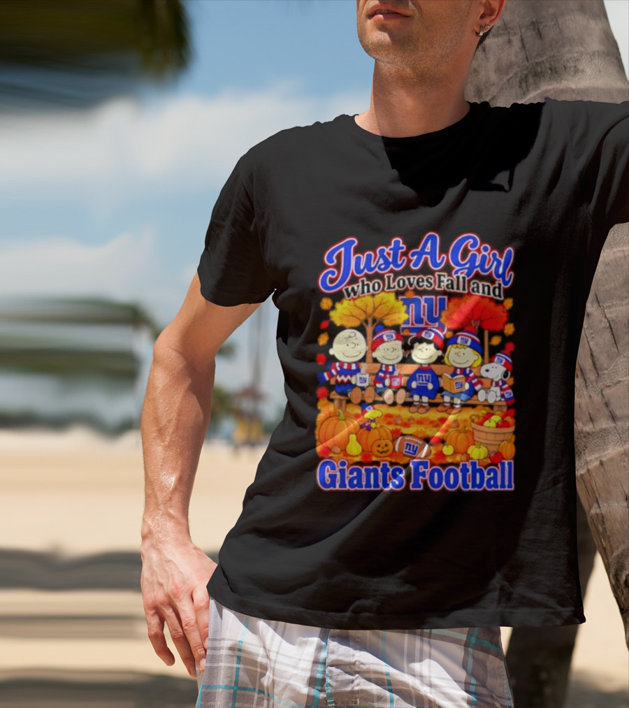 Just A Girl Who Loves Fall And Giants Football New York Peanuts Christmas T-Shirt