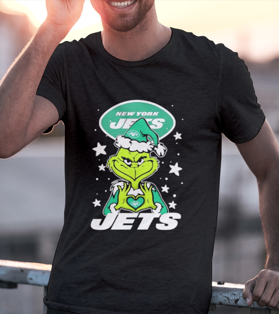 New York Jets Grinch Christmas 2026 Football Love Hands T-Shirt
