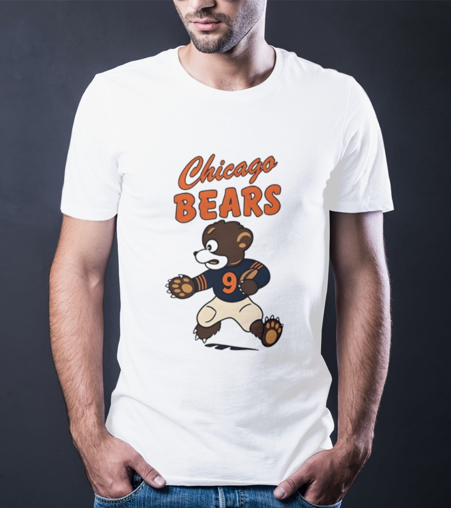 Chicago Bears Football Vintage Cartoon Bear Running Number 9 T-Shirt