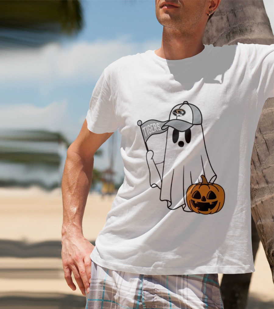 Missouri Tigers Halloween Ghost Pumpkin 2026 T-Shirt