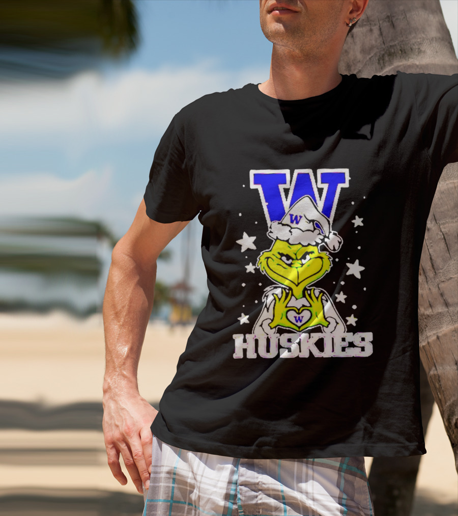Washington Huskies Grinch Santa Hat Christmas Heart Hands W Monogram T-Shirt