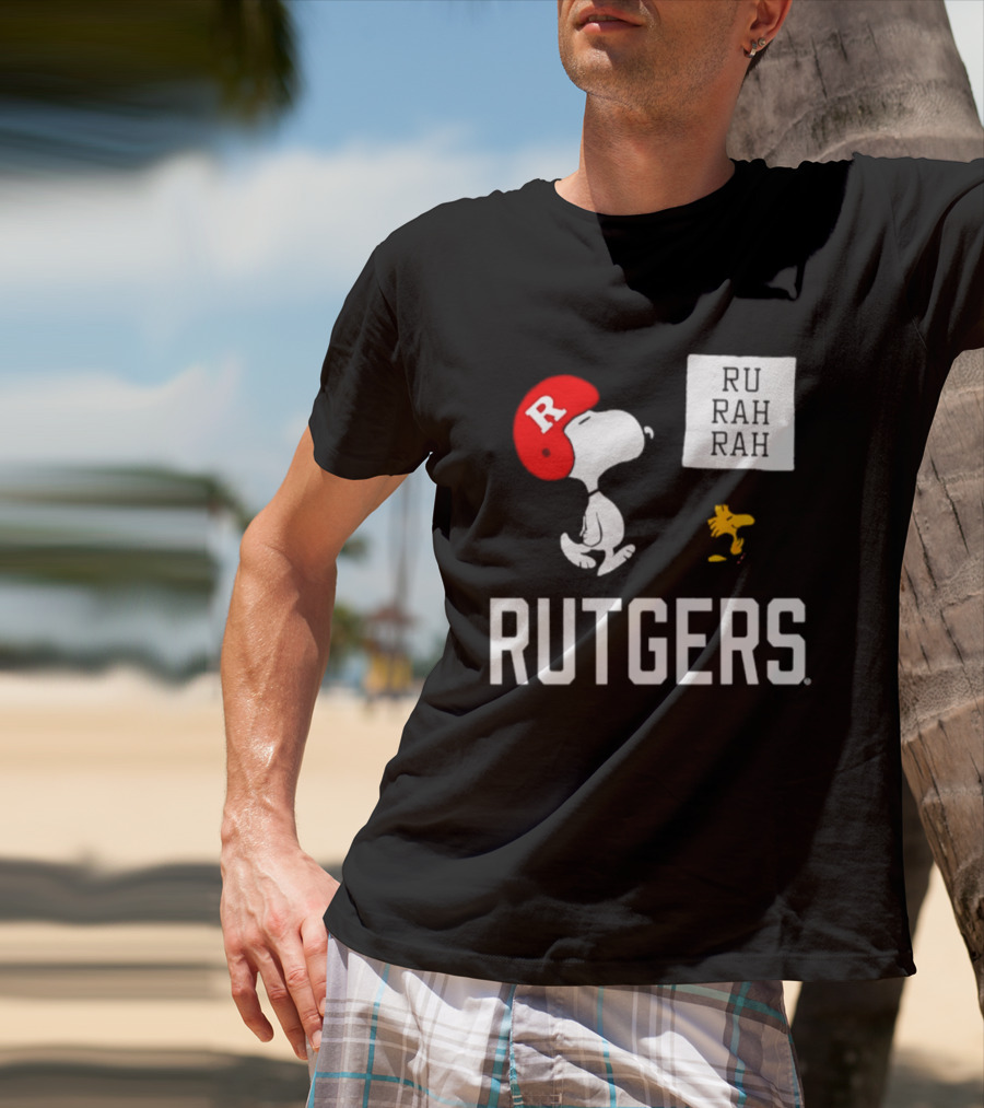Snoopy Woodstock Rutgers Scarlet Knights Football Helmet R T-Shirt