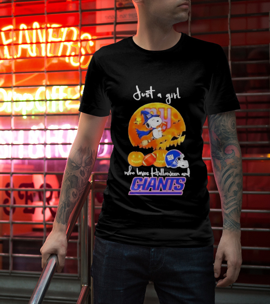 Just A Girl Who Loves Halloween New York Giants Snoopy Woodstock T-Shirt