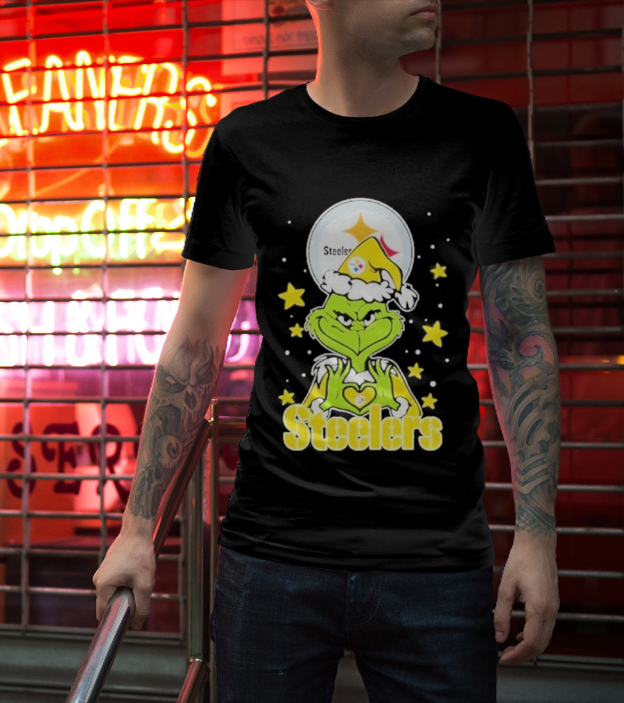 Pittsburgh Steelers Grinch Christmas Love Hands 2026 Football T-Shirt