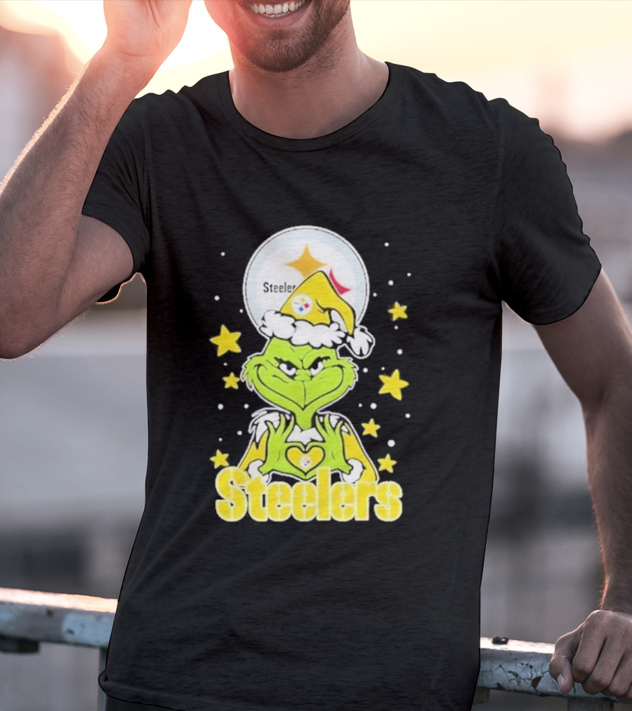 Pittsburgh Steelers Grinch Christmas Love Hands 2026 Football T-Shirt