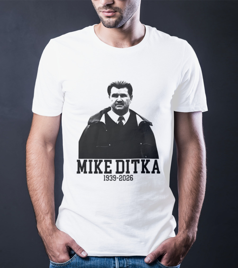 Mike Ditka Chicago Bears 1939 2026 Memoriam Football T-Shirt