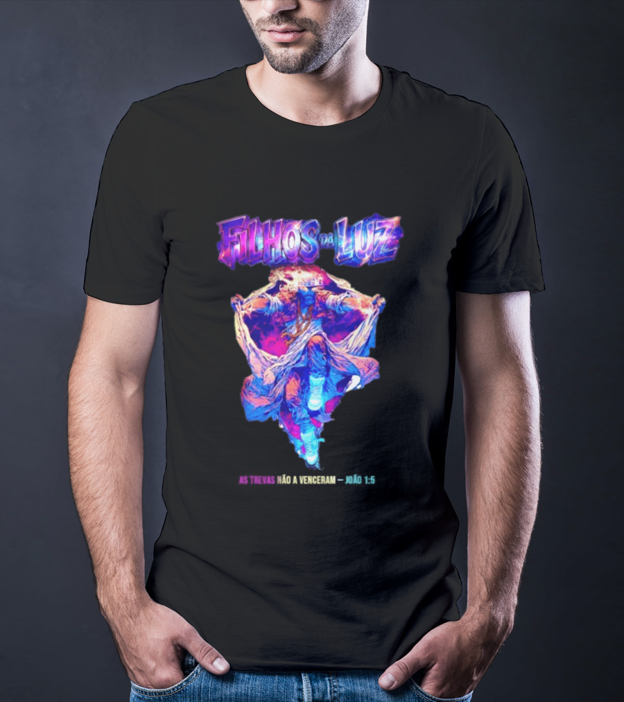 Filhos Da Luz As Trevas Não A Venceram João 1 5 Vibrant Angelic Warrior T-Shirt