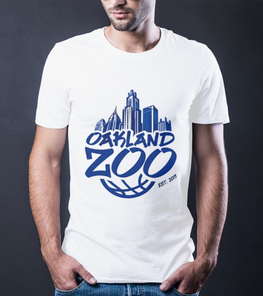 Pitt Panthers Oakland Zoo You Vs The Zoo Est 2001 T-Shirt