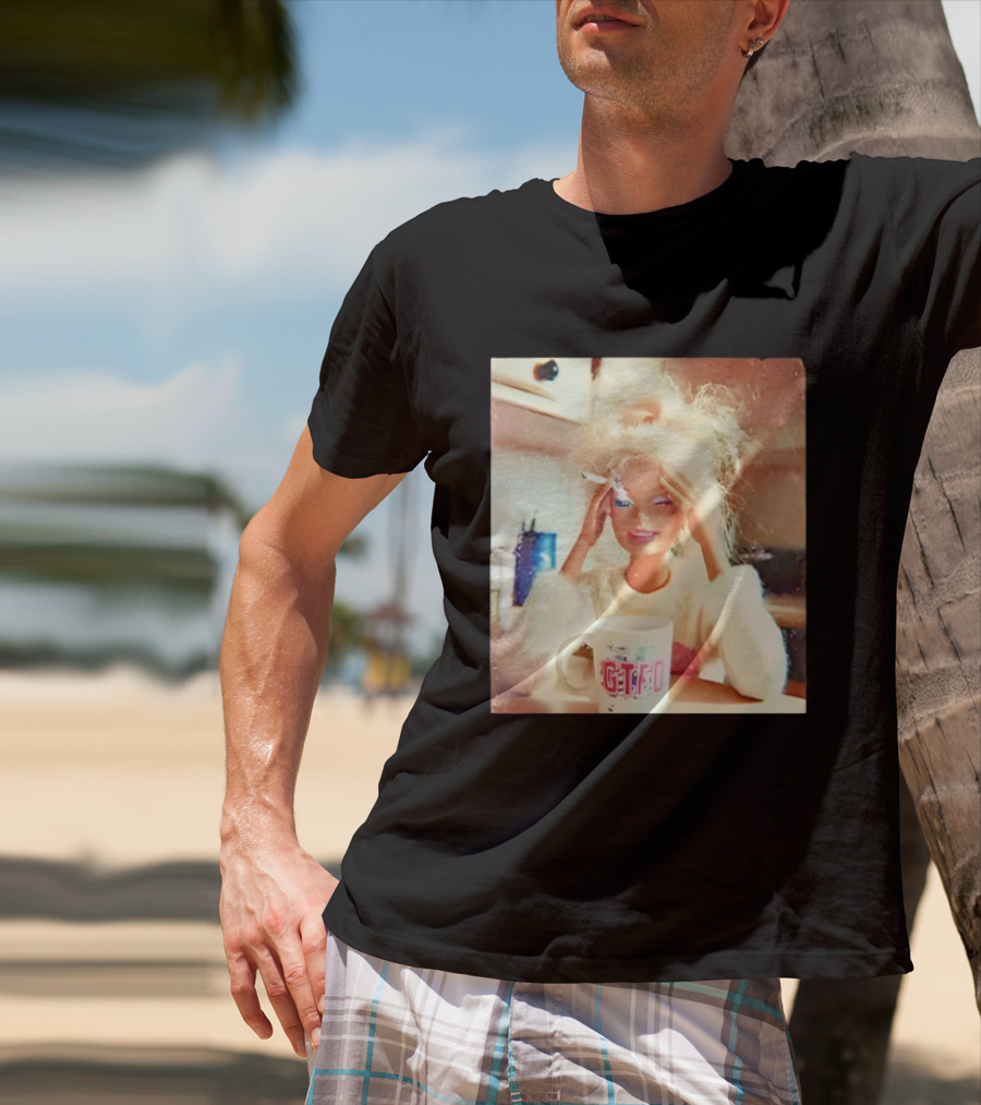 Distressed Doll Face Meme GTFO Coffee Cup T-Shirt