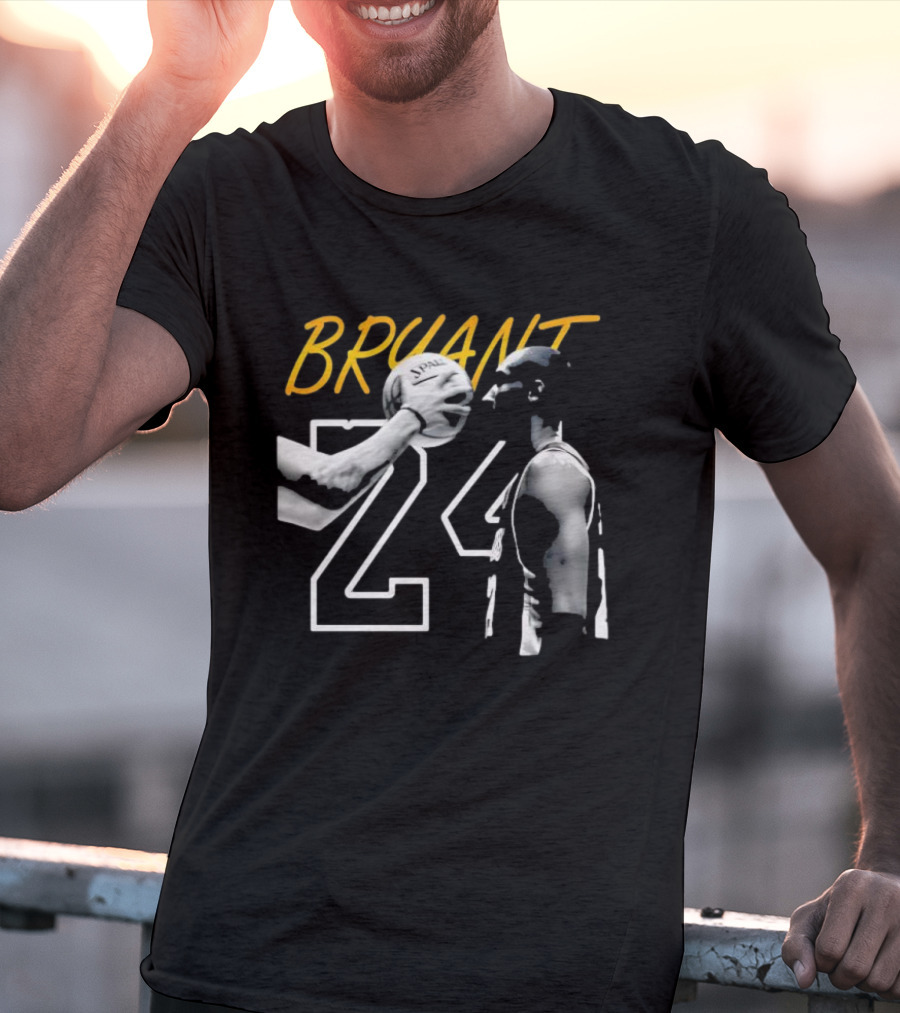 BRYANT 24 SPALDING Basketball NBA Iconic T-Shirt