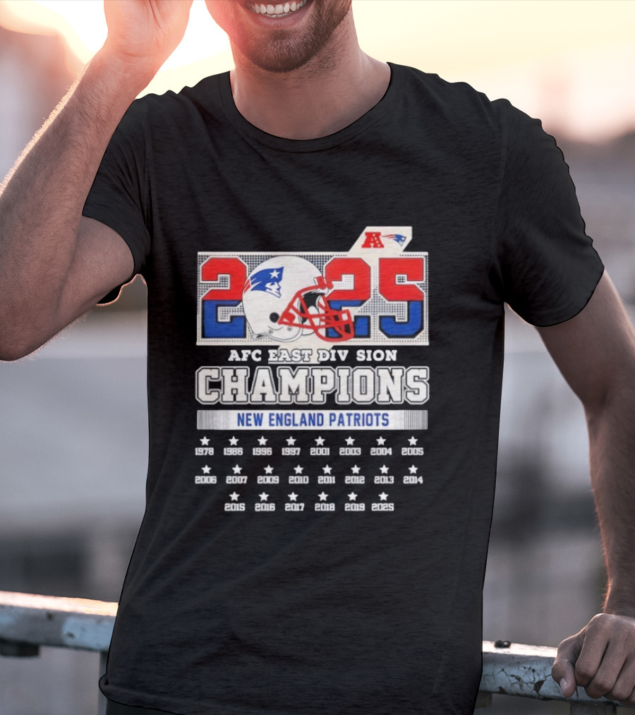 New England Patriots 2025 AFC East Division Champions Helmet Stars T-Shirt