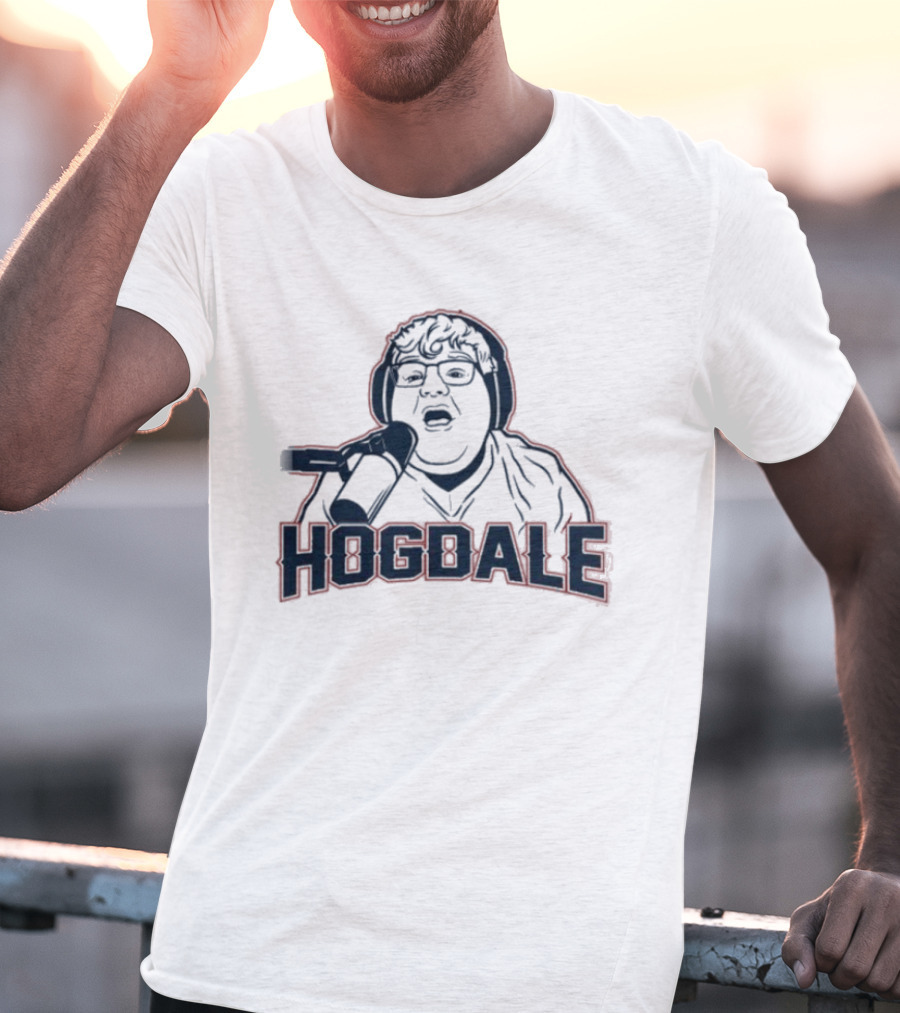 Hogdale Singing New England Patriots Fan T-Shirt