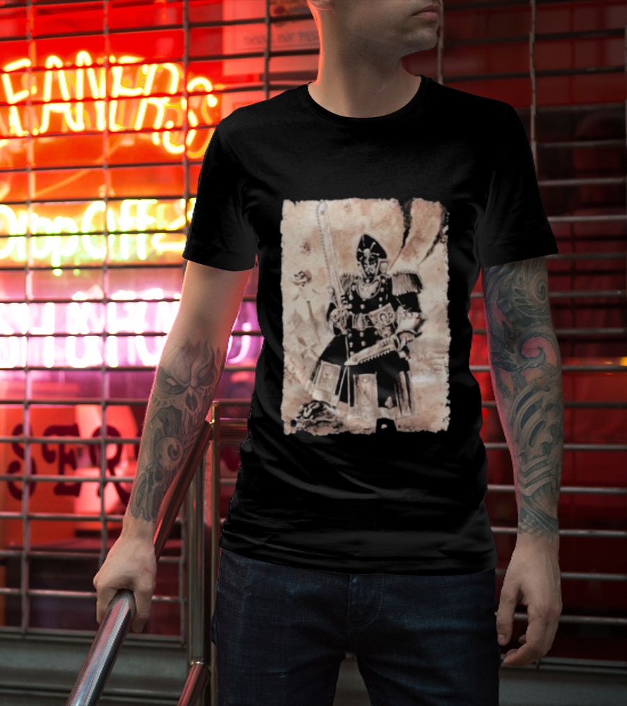 Grimdark Commissar Warhammer 40k Chainsword Artillery T-Shirt