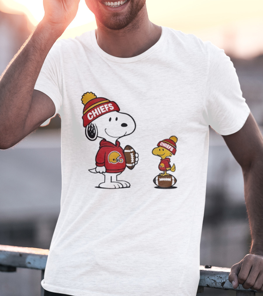 Kansas City Chiefs Snoopy Woodstock NFL Football Fan Gear T-Shirt