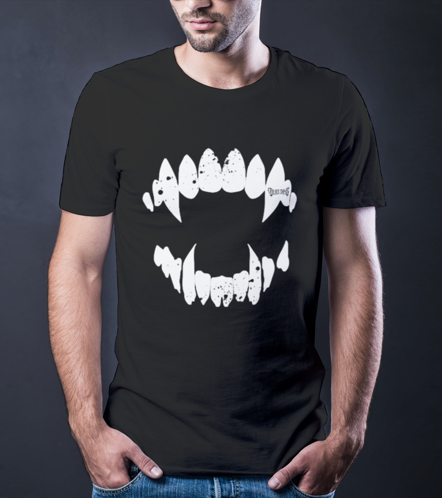 Dead Days Teeth Graphic Mouth T-Shirt