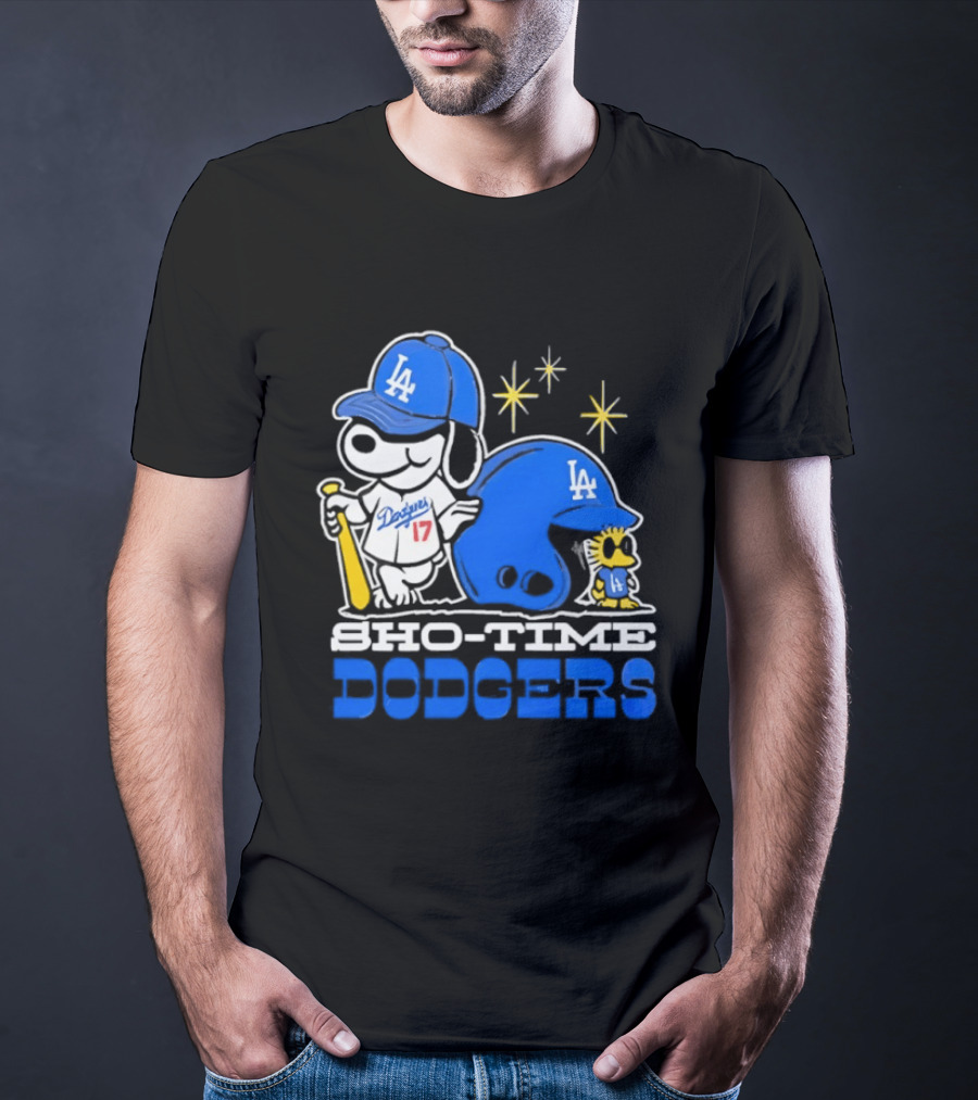 Los Angeles Dodgers Snoopy Show Time Baseball Fan Collectible T-Shirt