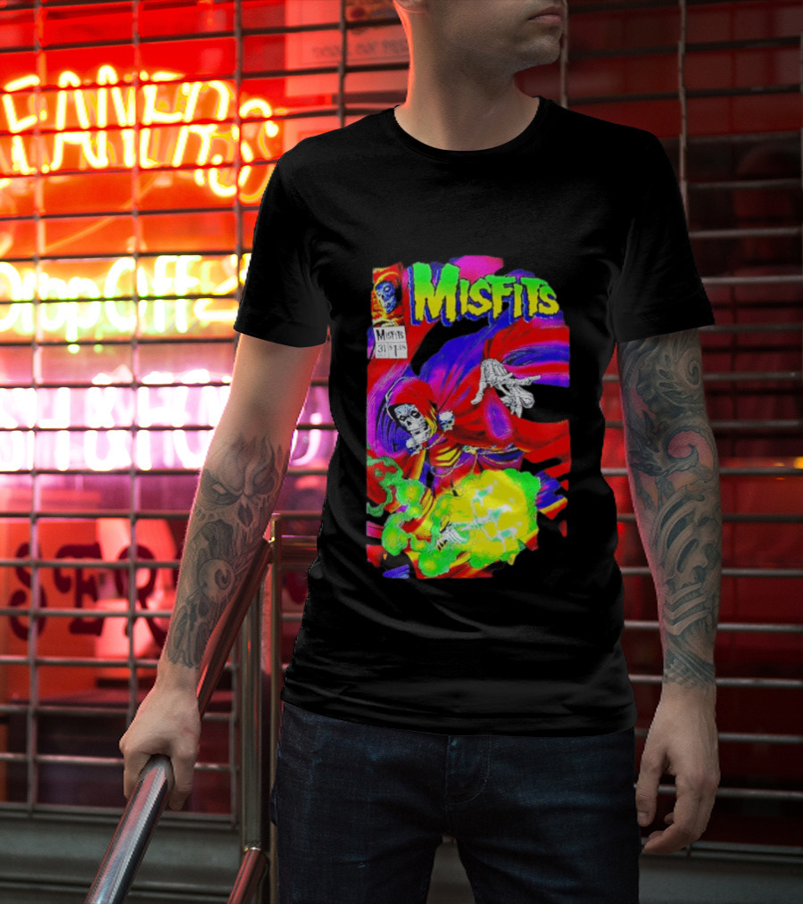 Misfits Hell Fiend Spawn 31 Fiend Skull Cloak Neon T-Shirt
