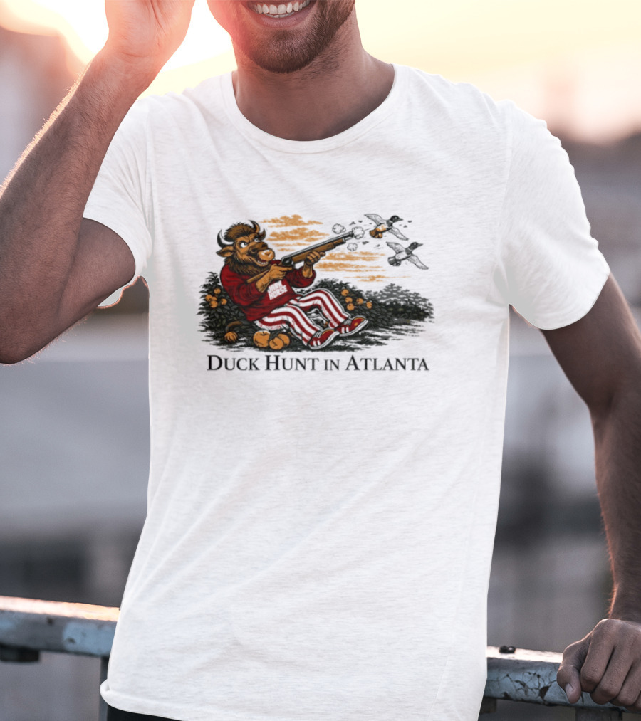 Indiana Hoosiers Duck Hunt In Atlanta Sports Fan T-Shirt