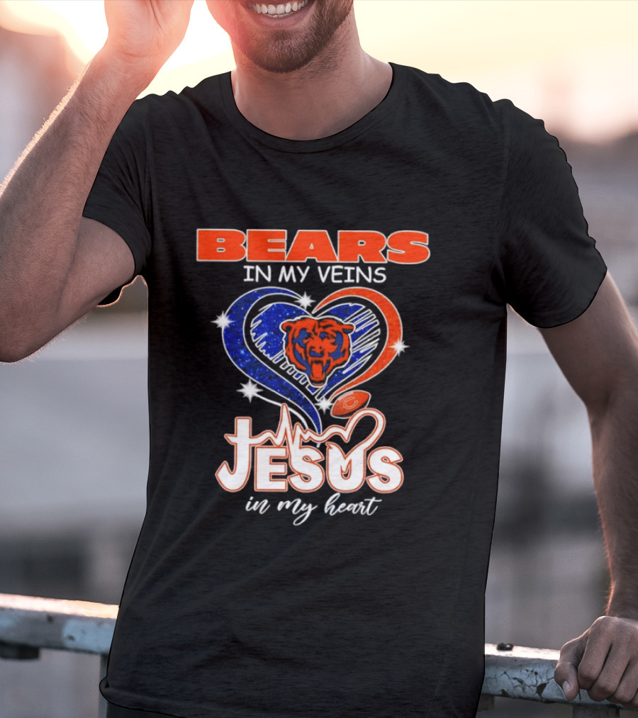 Bears In My Veins Heartbeat Jesus In My Heart T-Shirt
