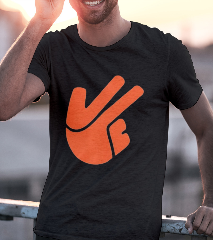 New York Knicks Three Hand Gesture NBA Team Sports Fan T-Shirt