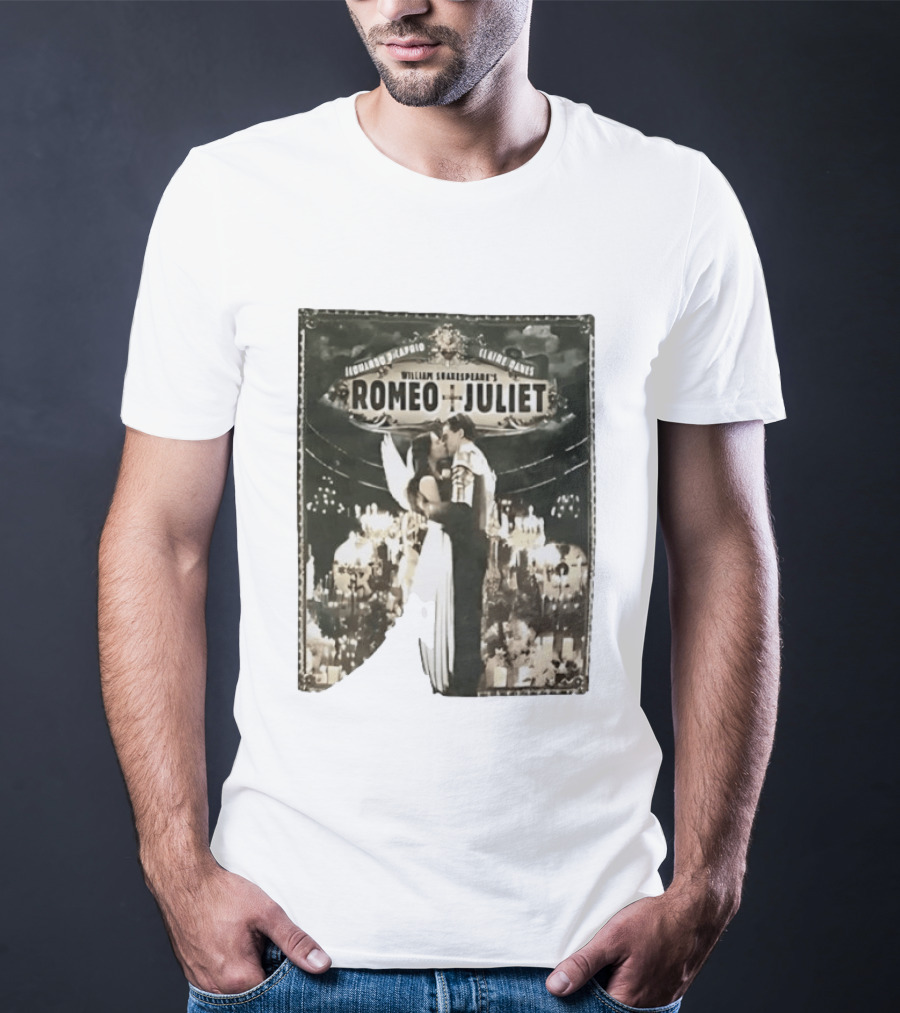 William Shakespeare's Romeo And Juliet Leonardo Claire Iconic Romantic Scene T-Shirt