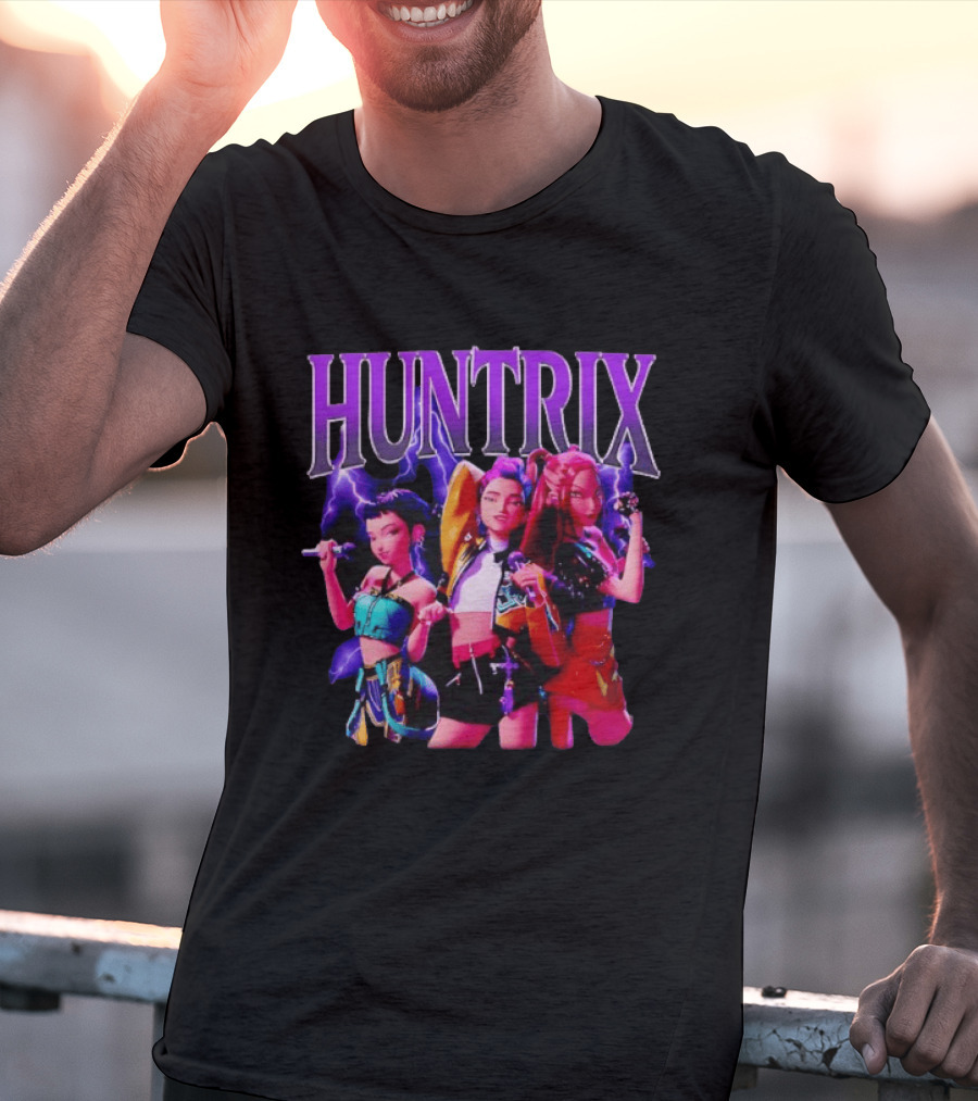 Huntrix Girls Trio Power Pose With Lightning Effect T-Shirt