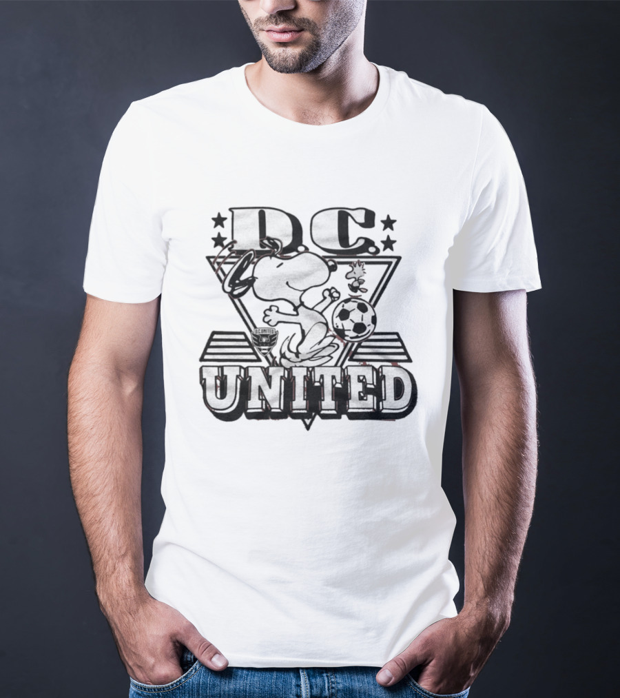 Peanuts Snoopy DC United Soccer Collaboration T-Shirt