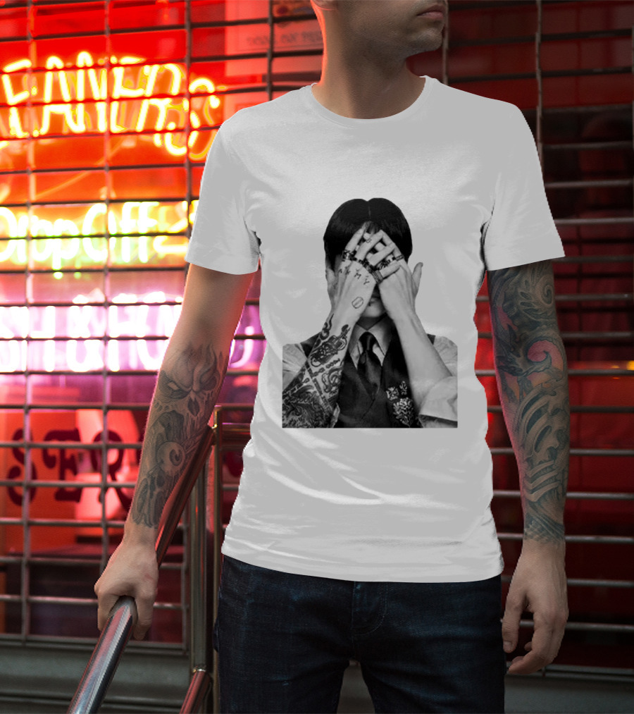 Jung Kook BTS Arirang Tour Tattoo Art Aesthetic T-Shirt