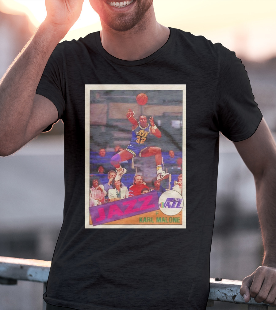 Utah Jazz Karl Malone 32 Basketball Card 1992 T-Shirt