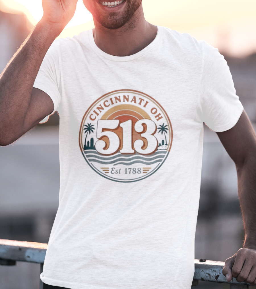 Cincinnati Ohio 513 Est 1788 Retro Sunset Palms T-Shirt