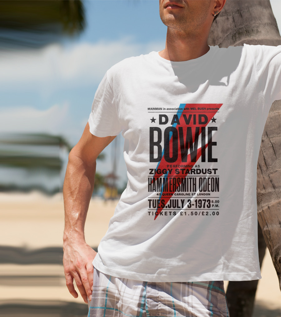 David Bowie Performing As Ziggy Stardust Hammersmith Odeon London July 3 1973 T-Shirt