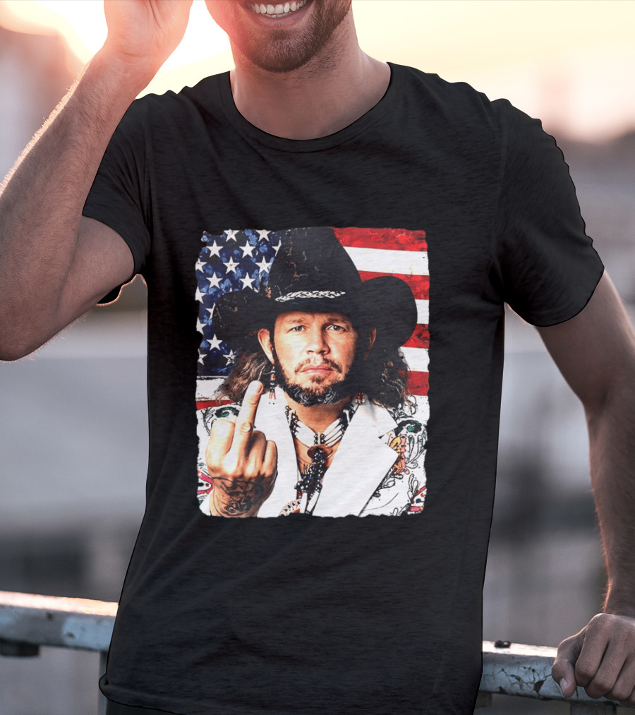 If That Ain't Country David Allan Coe USA Flag Middle Finger T-Shirt