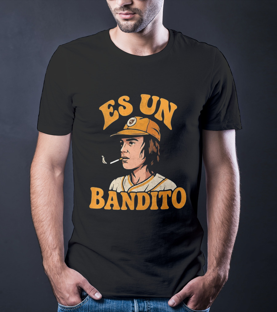Es Un Bandito Smoking Vintage Baseball Aesthetic T-Shirt