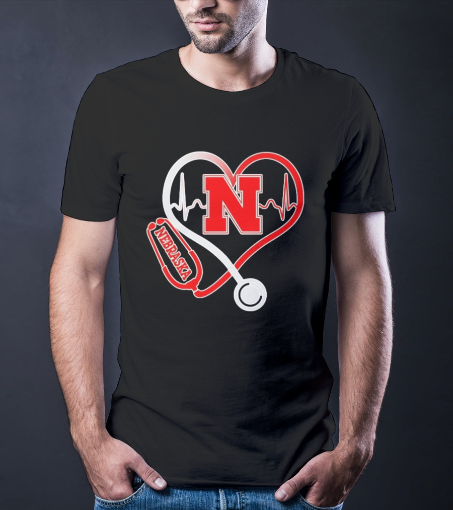 Nebraska Cornhuskers Heartbeat Stethoscope Love Nurse T-Shirt