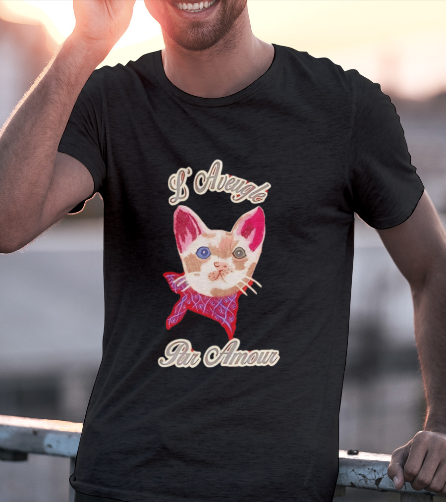 L'Aveugle Par Amour Cute Cat With Red Bandana T-Shirt
