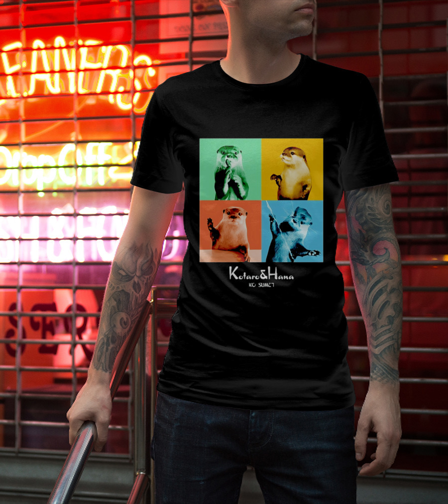Kotaro And Hana Otters Pop Art Kotsumet T-Shirt