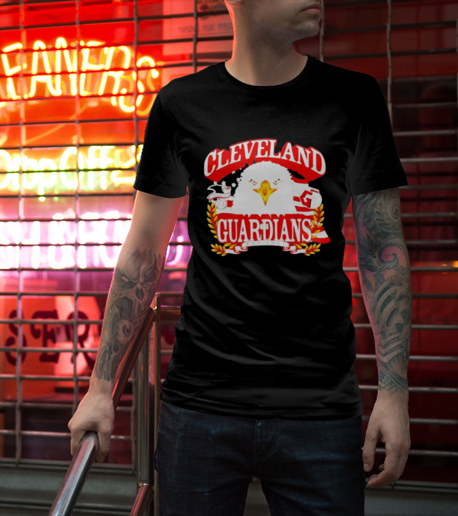 Cleveland Guardians Bald Eagle American Flag Baseball Est 1901 T-Shirt