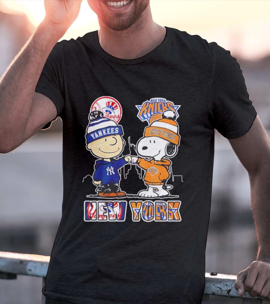 New York Yankees New York Knicks Charlie Brown Snoopy T-Shirt