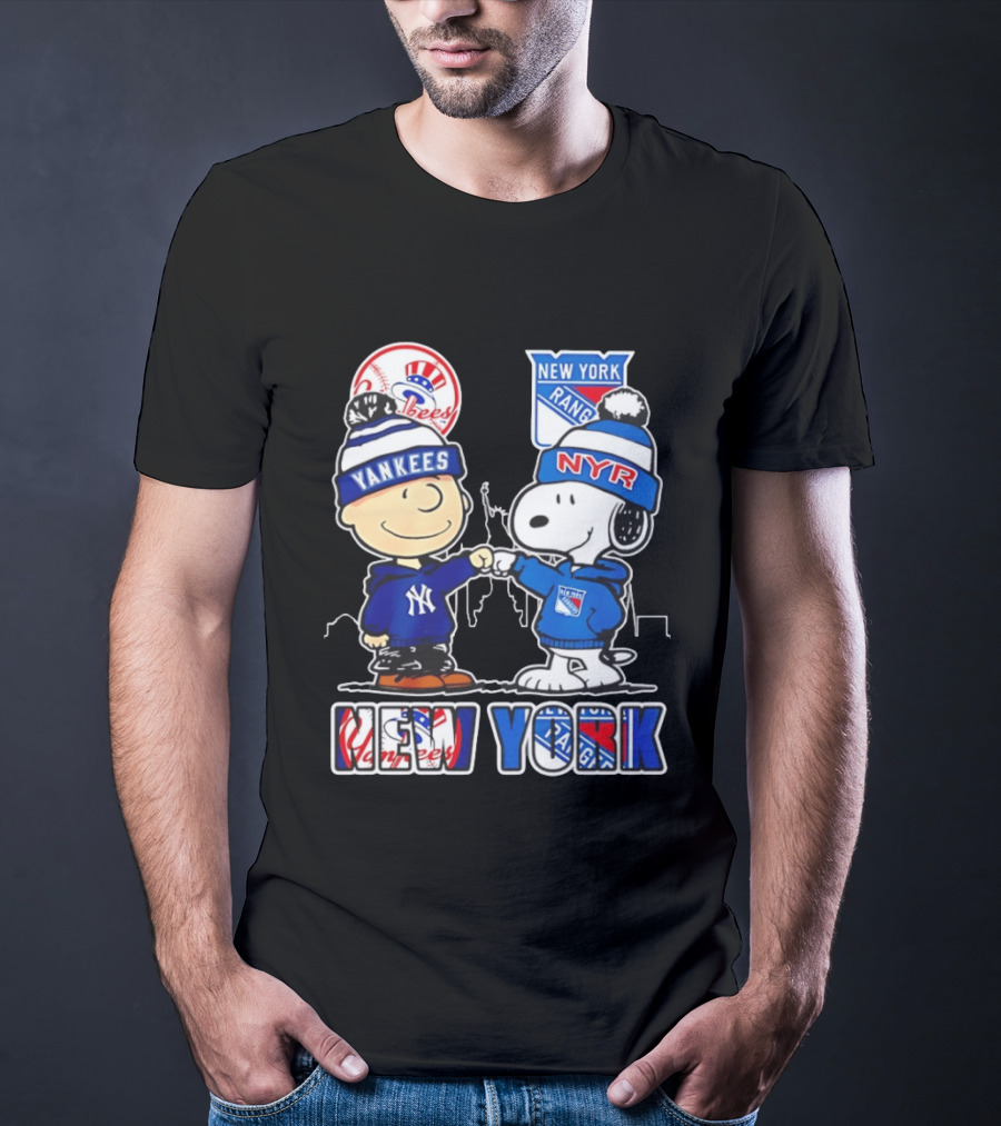 New York Yankees Vs Rangers Charlie Brown Snoopy Fan Gear T-Shirt